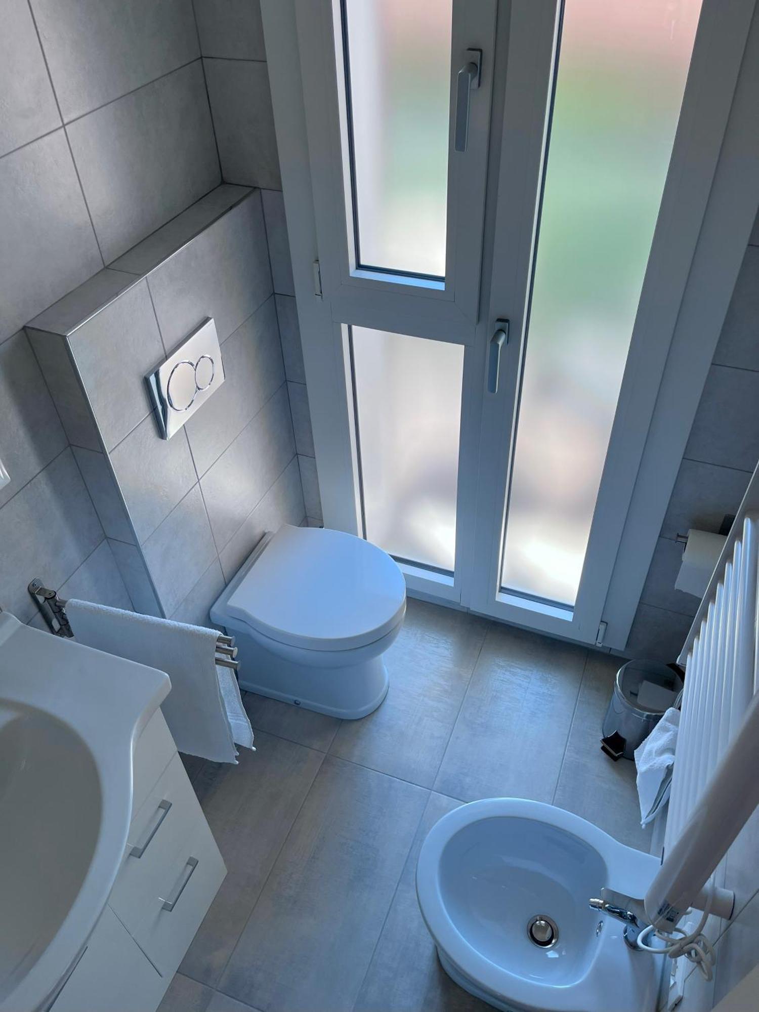 B&Bononia View Bologna Ngoại thất bức ảnh